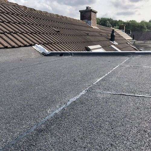 Nieuw plat dak gelegd in Velserbroek